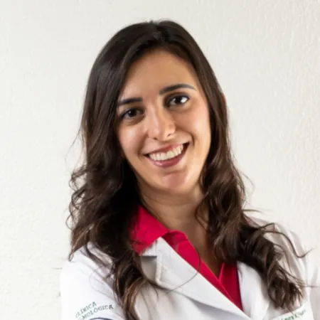 Dra. Laura Alves de Figueiredo
