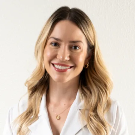 Dra. Letícia Audi