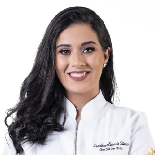 Foto de Dra. Maria Eduarda Oliveira